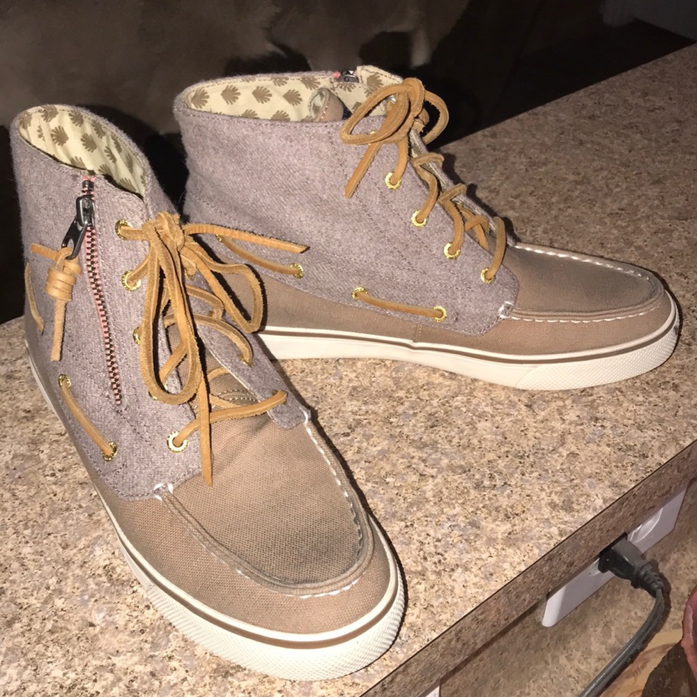 Sperrys High tops